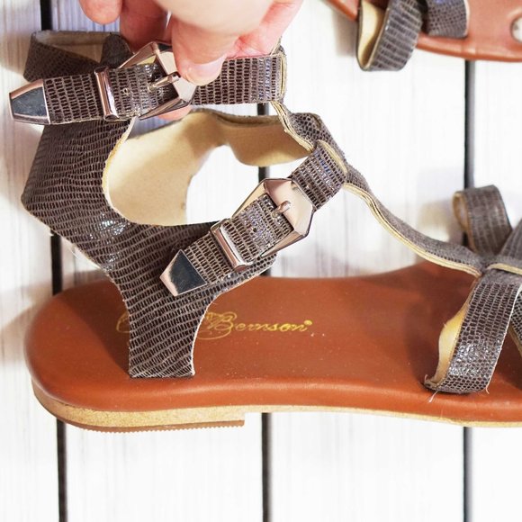 Sandales Matt Bernson Rose Taille 8M - Neuf Sans Boîte Style Gladiateur été